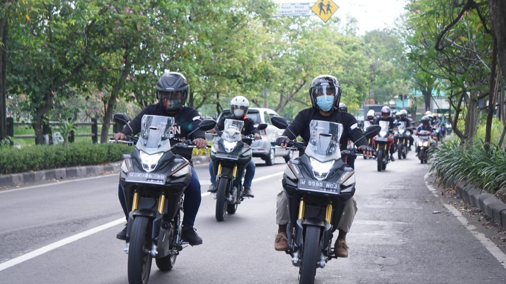 Rasakan Kenyamanan Honda CB150X, Puluhan Bikers Honda CB150X Fun Riding.